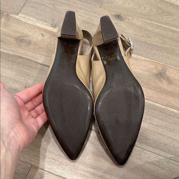 AGL patent leather almond Beige Slingback Heels - Picture 4 of 10
